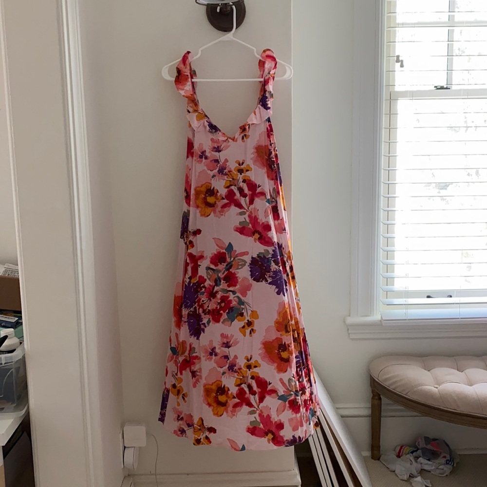 H&M Ruffle Sleeve Floral Dress - Small